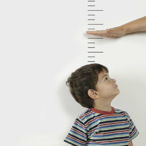 ‘Bí kíp’ giúp con bạn tăng chiều cao vượt trội trong tương lai