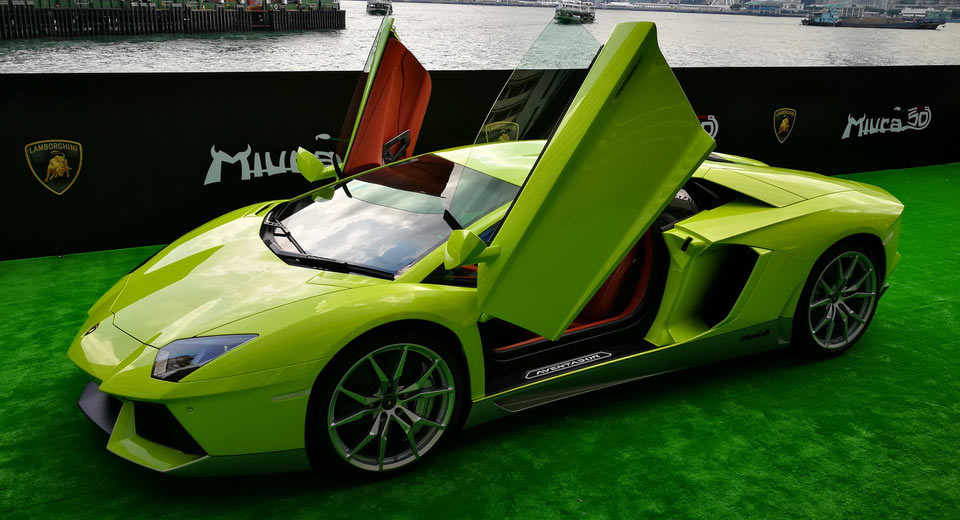 Phiên bản đặt biệt Aventador của Lamborghini ra mắt