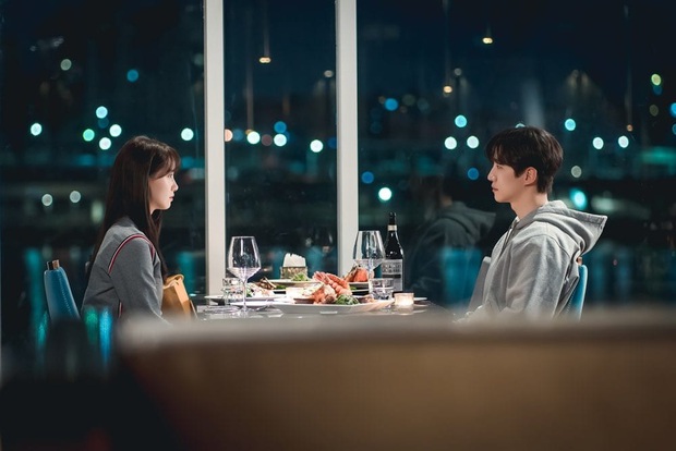 Yoona hẹn hò Lee Jun Ho cực lãng mạn trong phim mới