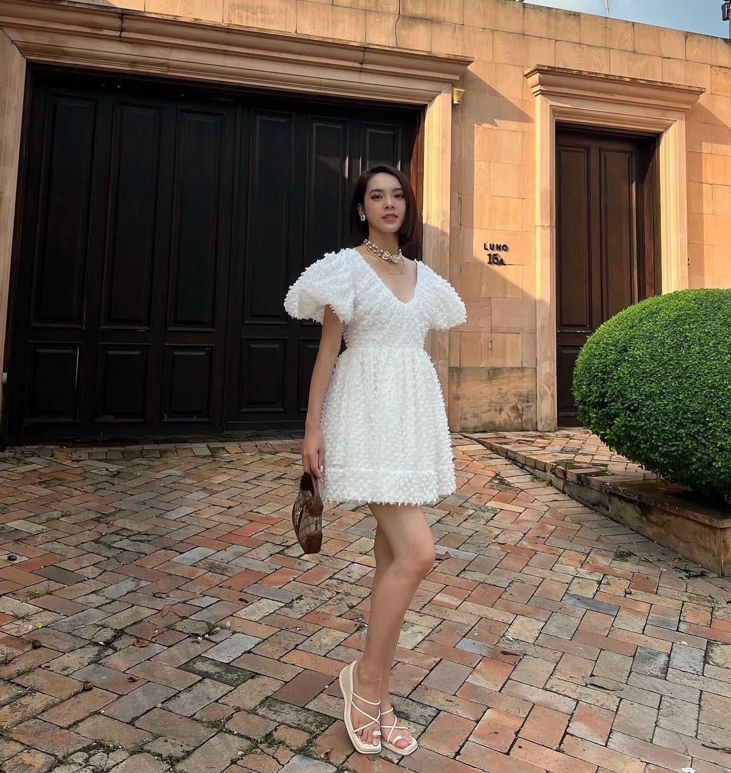 Style diện váy của nữ diễn viên Quỳnh Lương