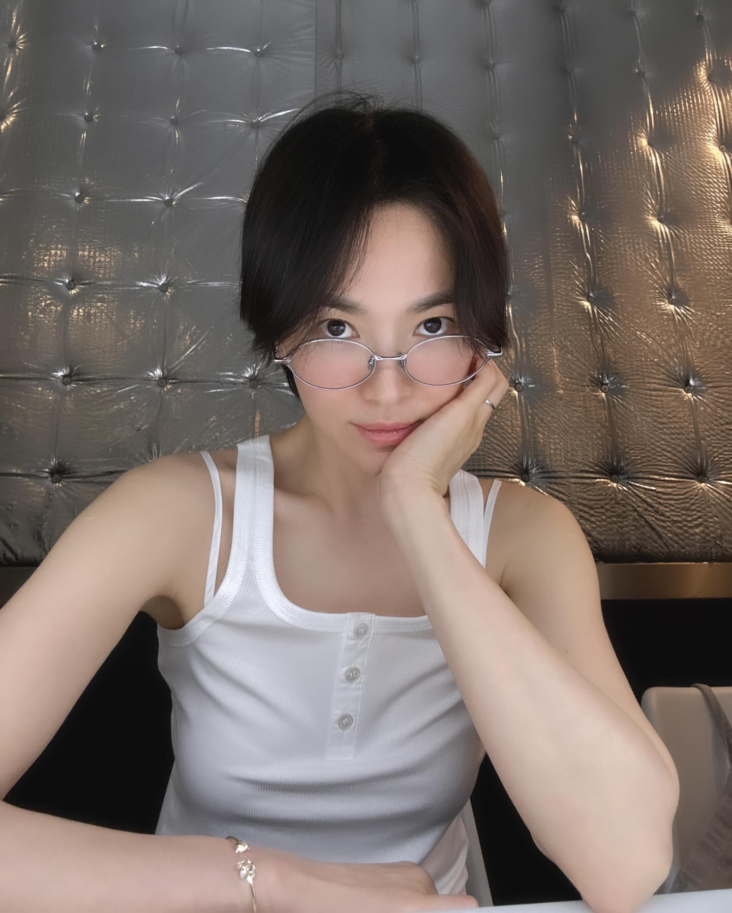 Loạt ảnh đời thường mới đăng tải của Song Hye Kyo.