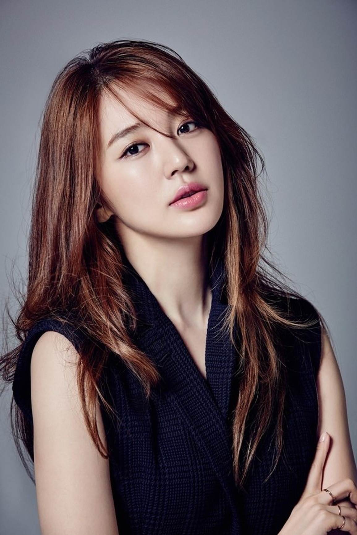Bí quyết để có mái tóc dày dặn, khỏe đẹp của Yoon Eun-hye