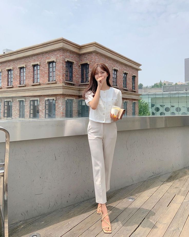 Chiếc quần ‘hại dáng’ chị em công sở